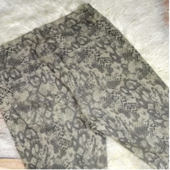 ZARA | Snake Print High Rise Skinny Jean - Picture 5 of 12